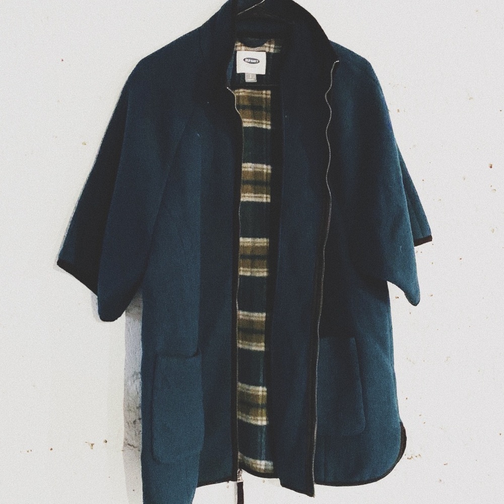 Cocoon coat with plaid lining